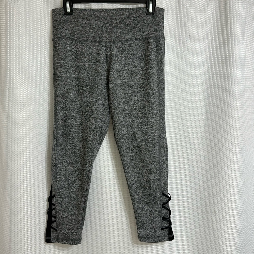 JGX grey leggings in size L